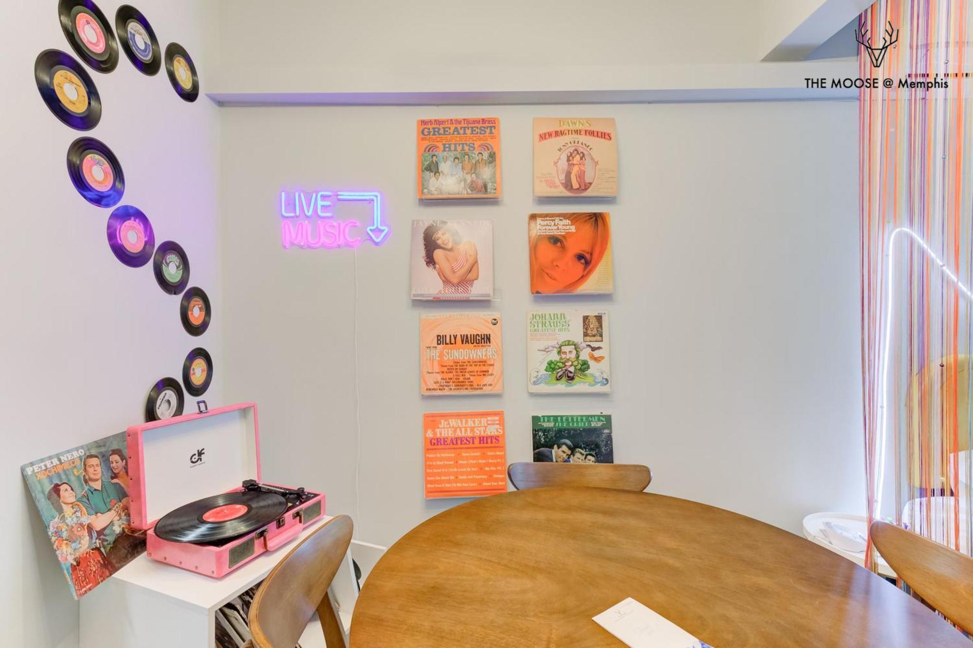 Ferienwohnung The Moose #10 - Stylish Loft With King Bed, Free Parking & Wi-Fi Memphis Exterior foto